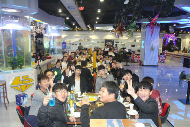 1528680590672854.jpg 2.jpg